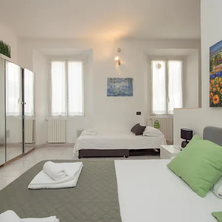 Ihost - Premuda 17 Lägenhet Milano